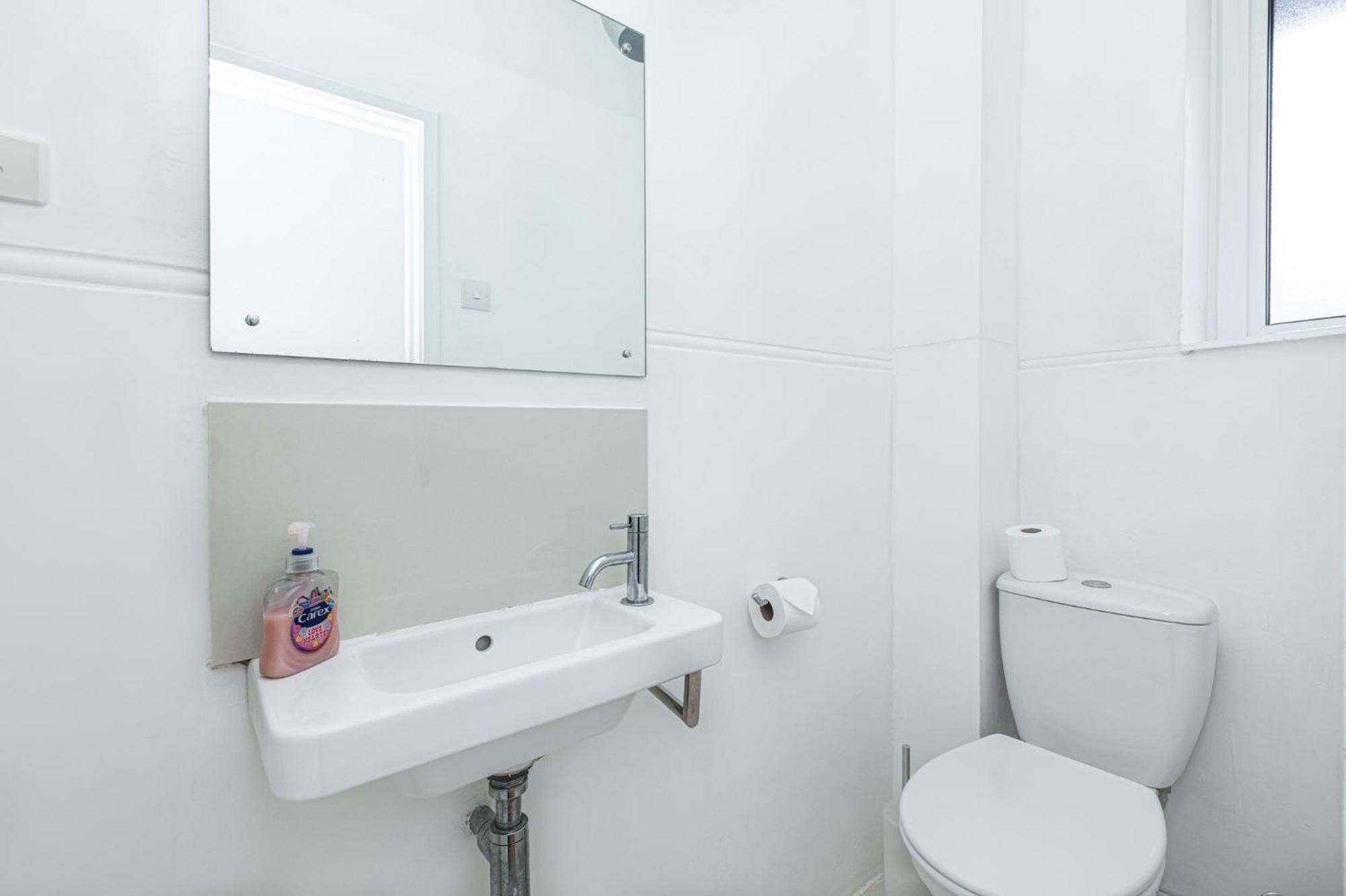 Bright Modern 1 Bedroom Flat, 5 Min To Vauxhall St 런던 외부 사진