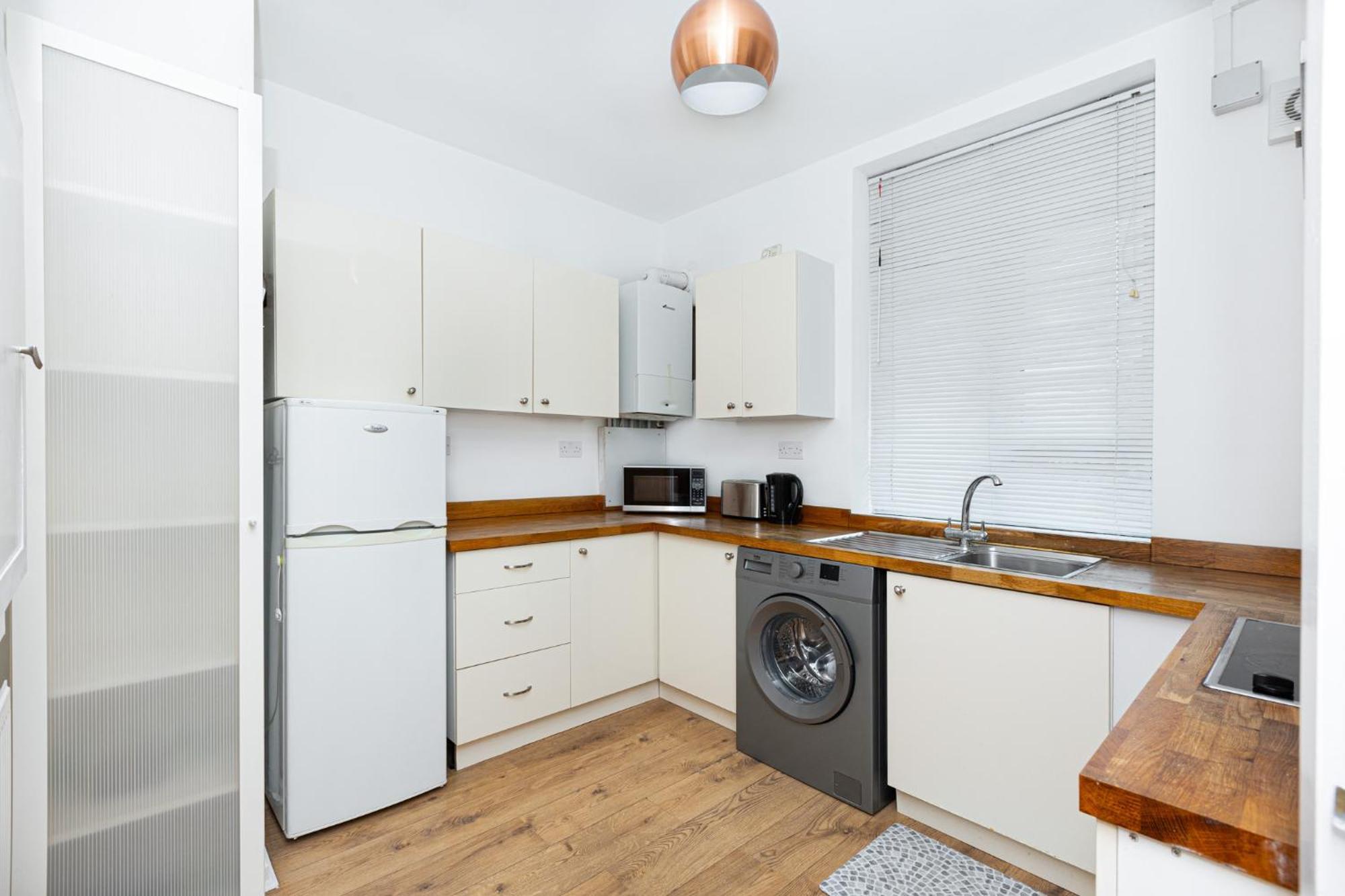 Bright Modern 1 Bedroom Flat, 5 Min To Vauxhall St 런던 외부 사진