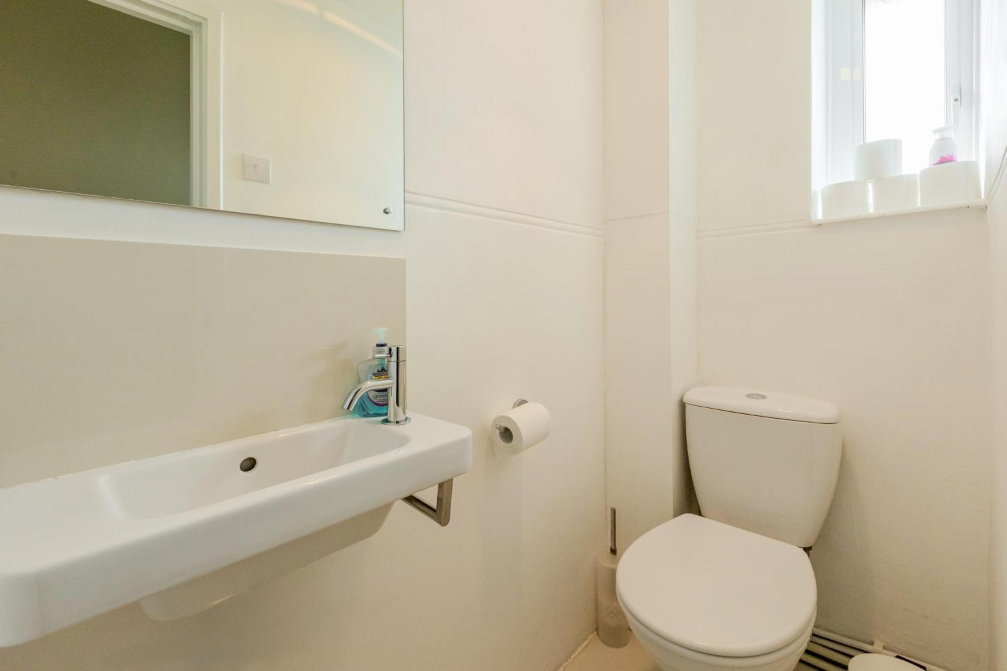 Bright Modern 1 Bedroom Flat, 5 Min To Vauxhall St 런던 외부 사진